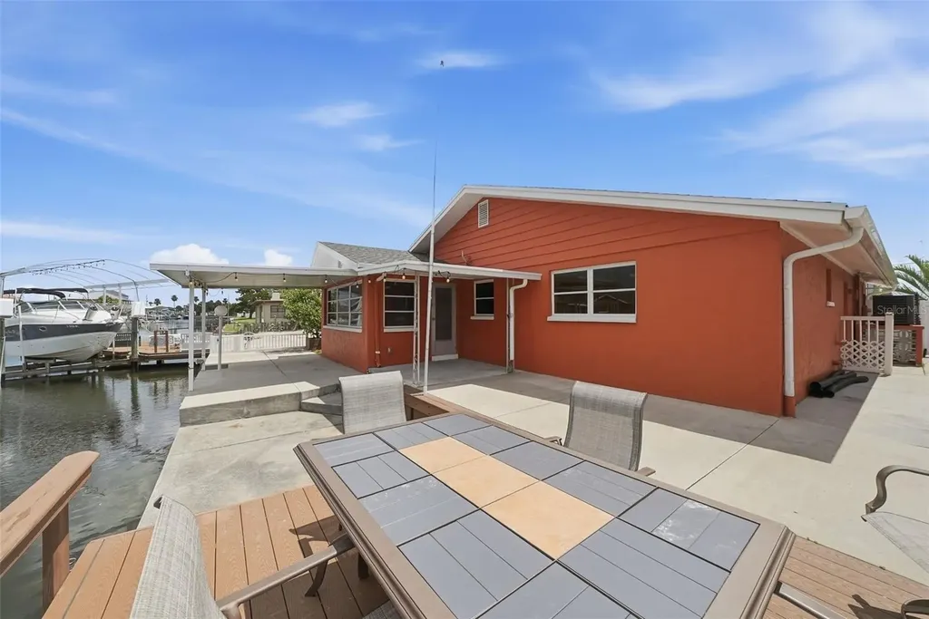 13815 Plumosa Avenue Hudson FL 34667