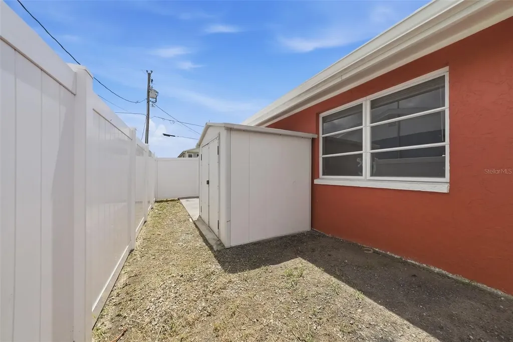 13815 Plumosa Avenue Hudson FL 34667