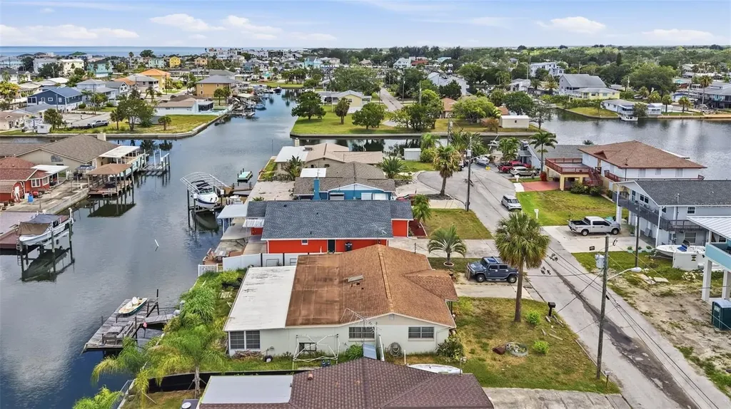 13815 Plumosa Avenue Hudson FL 34667