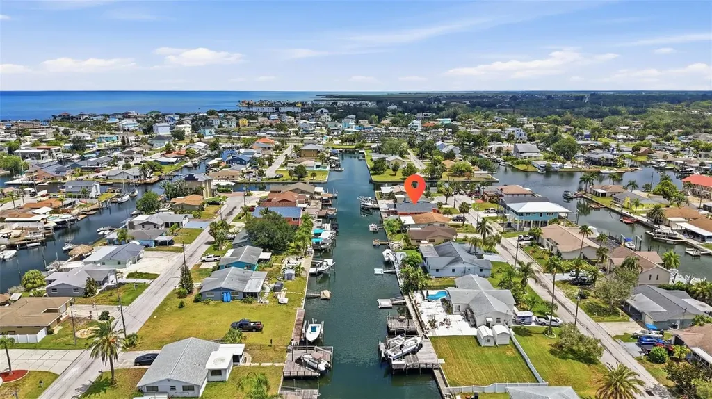 13815 Plumosa Avenue Hudson FL 34667