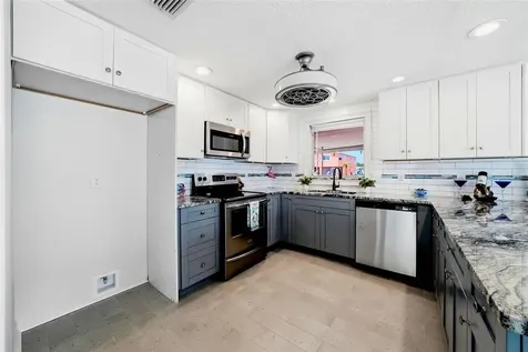 13815 Plumosa Avenue Hudson FL 34667
