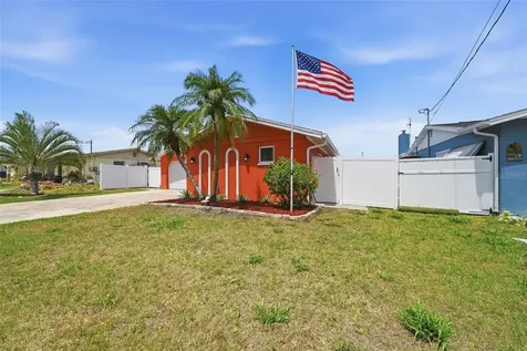 13815 Plumosa Avenue Hudson FL 34667