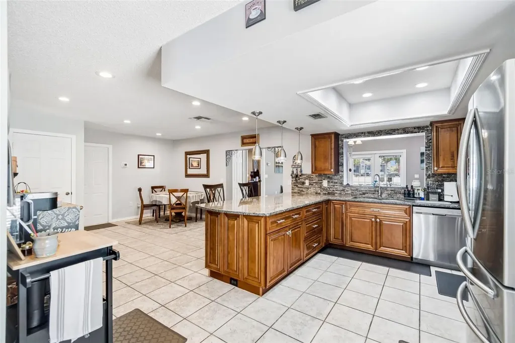 10735 SE Drummond Road Tampa FL 33615
