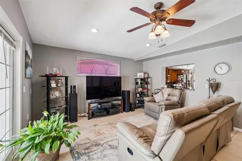 10735 SE Drummond Road Tampa FL 33615