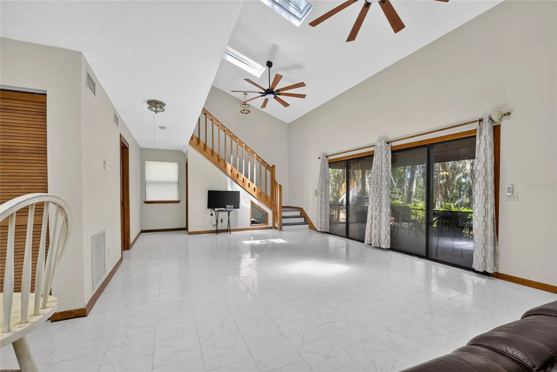 273 Neal Road Hawthorne FL 32640