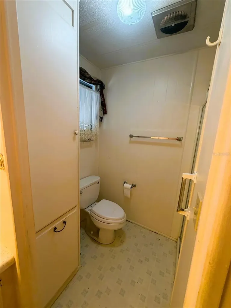 209 Jacaranda Drive Leesburg FL 34748