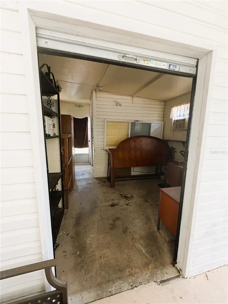 209 Jacaranda Drive Leesburg FL 34748