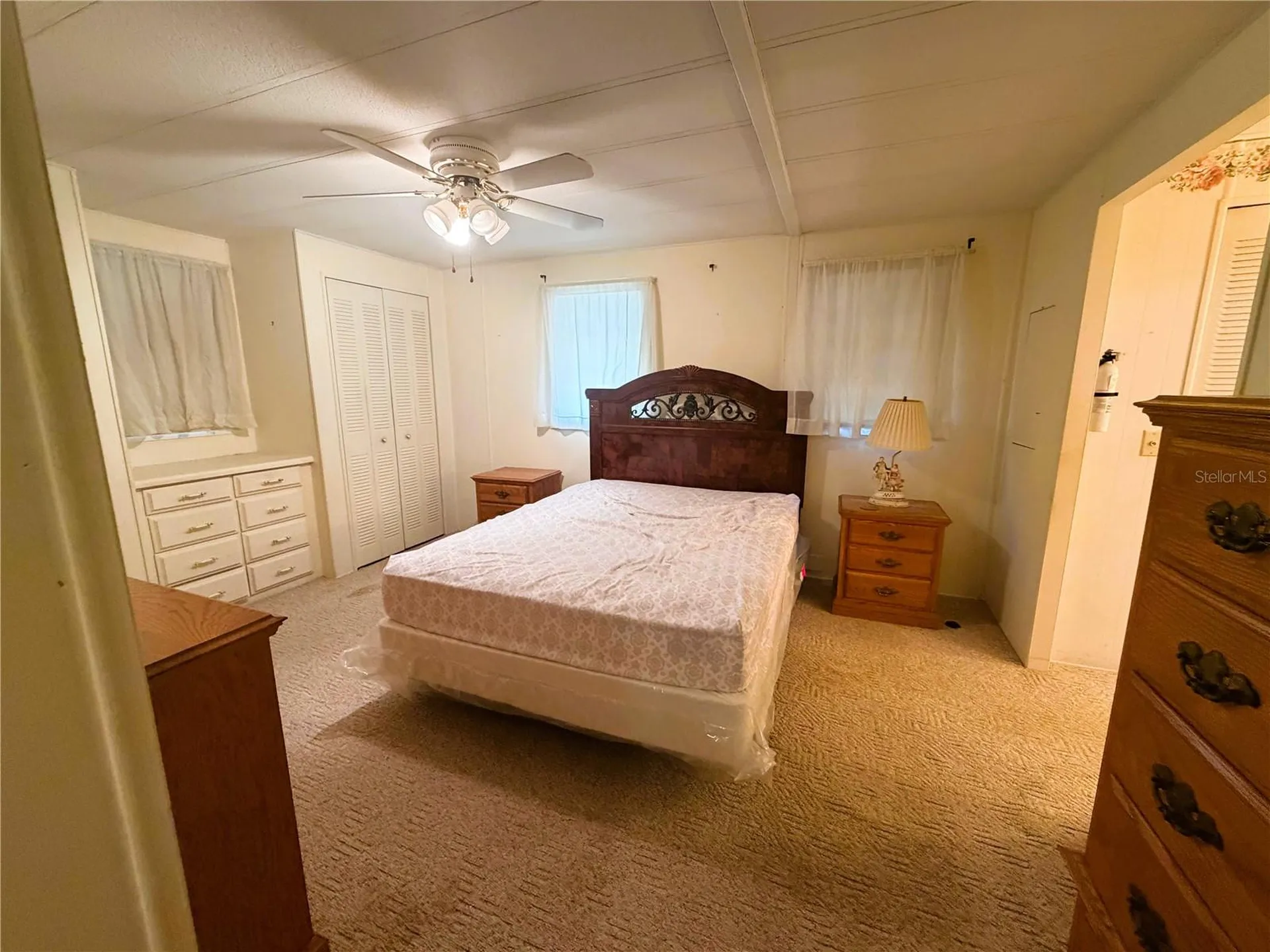 209 Jacaranda Drive Leesburg FL 34748