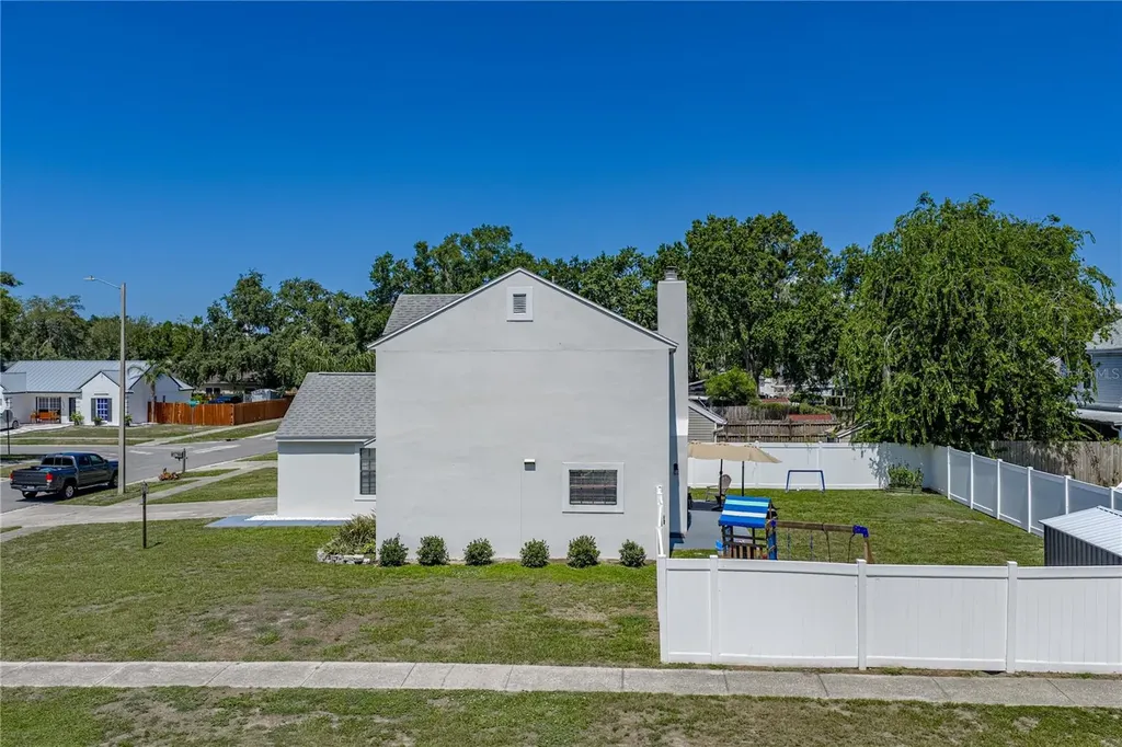 3949 King Drive Brandon FL 33511
