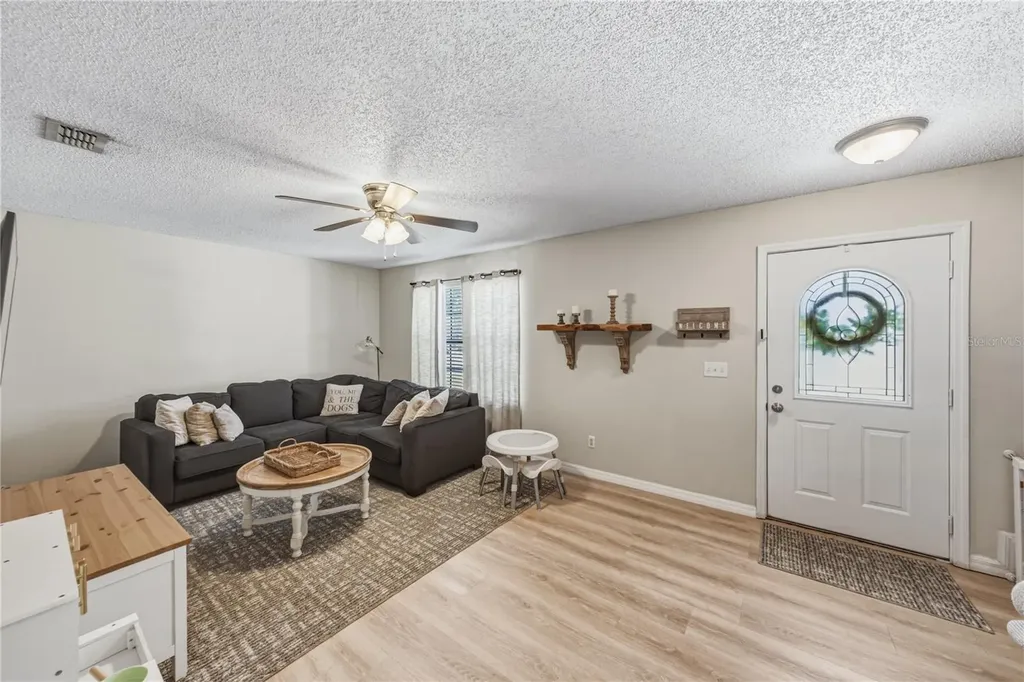 3949 King Drive Brandon FL 33511