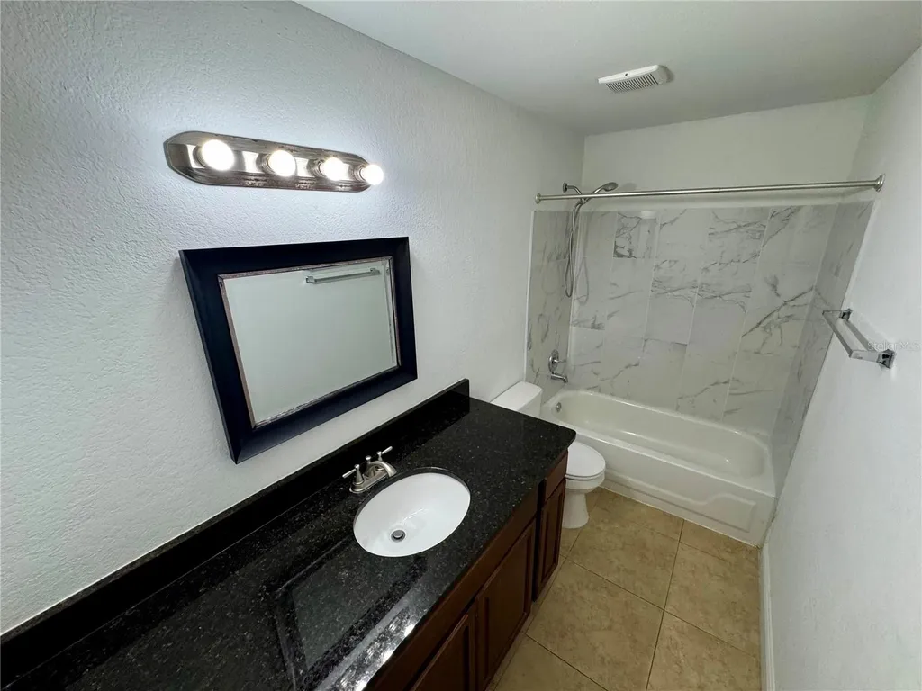 5533 Chrishire Way Orlando FL 32822