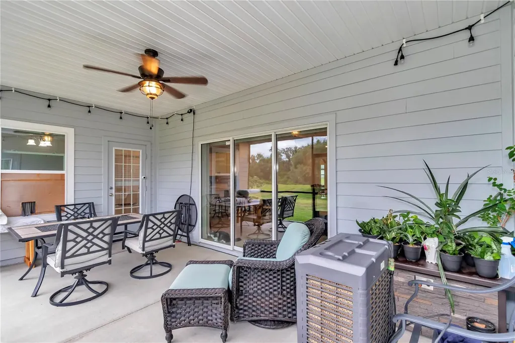 19720 SW 79th Place Dunnellon FL 34432