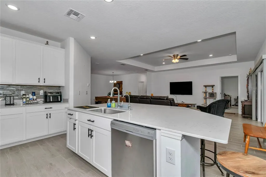 19720 SW 79th Place Dunnellon FL 34432