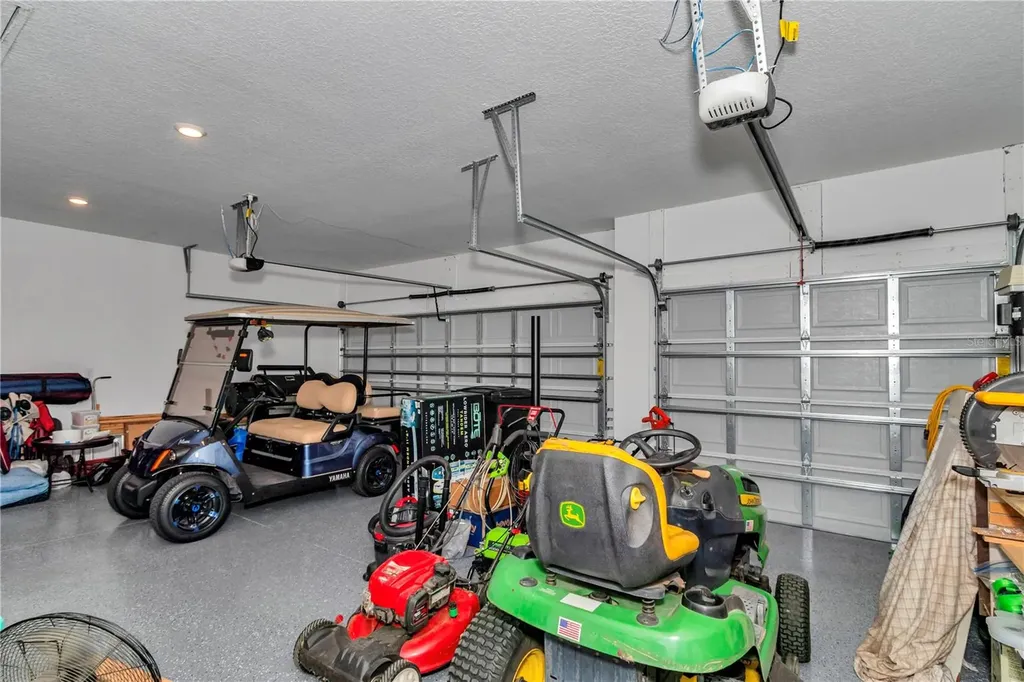 19720 SW 79th Place Dunnellon FL 34432