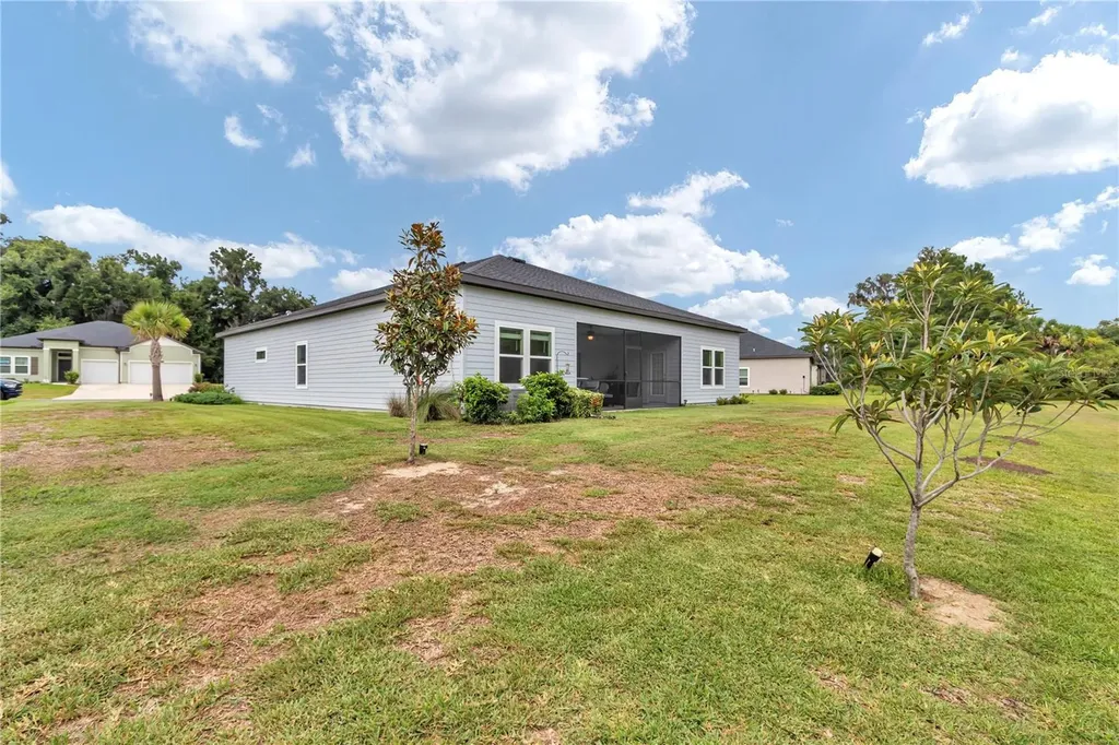19720 SW 79th Place Dunnellon FL 34432