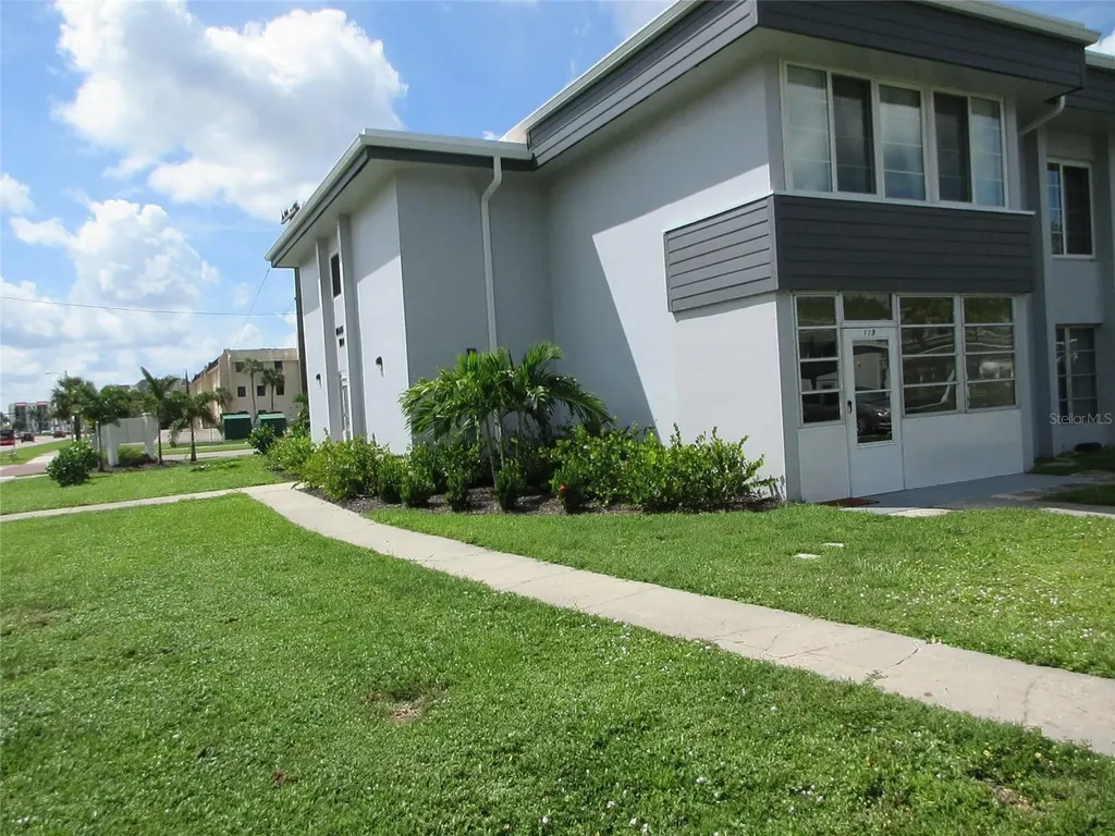 21320 Brinson Avenue Port Charlotte FL 33952