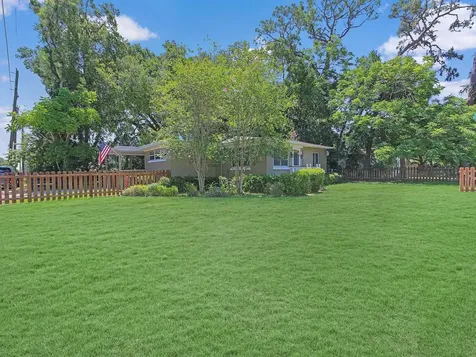 2541 S Palmetto Avenue Sanford FL 32773
