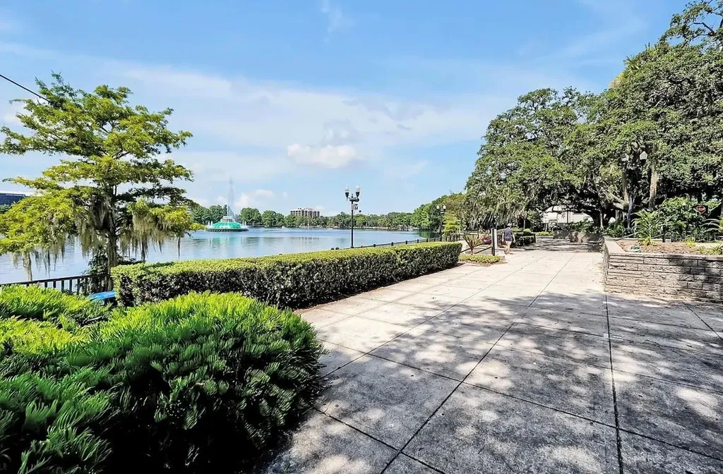 322 E Central Boulevard Orlando FL 32801