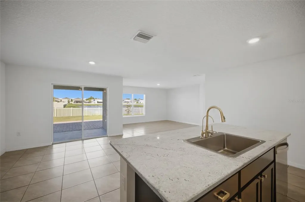 2812 Gumbo Limbo Drive Wimauma FL 33598