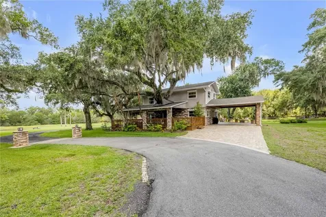 800 Hidden Oaks Lane Oak Hill FL 32759