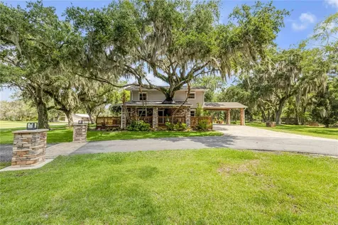 800 Hidden Oaks Lane Oak Hill FL 32759