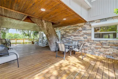 800 Hidden Oaks Lane Oak Hill FL 32759