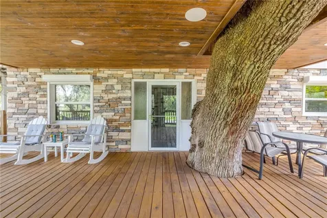 800 Hidden Oaks Lane Oak Hill FL 32759