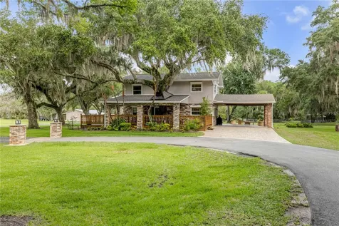 800 Hidden Oaks Lane Oak Hill FL 32759