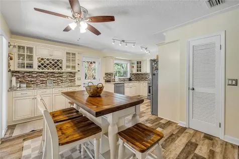 800 Hidden Oaks Lane Oak Hill FL 32759
