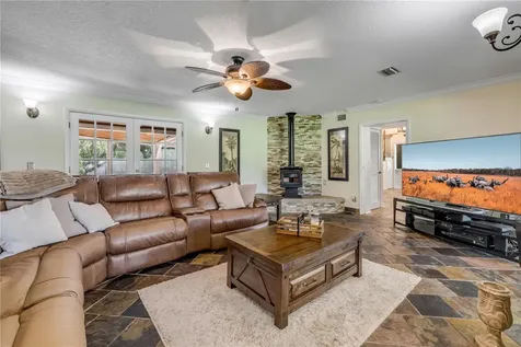 800 Hidden Oaks Lane Oak Hill FL 32759