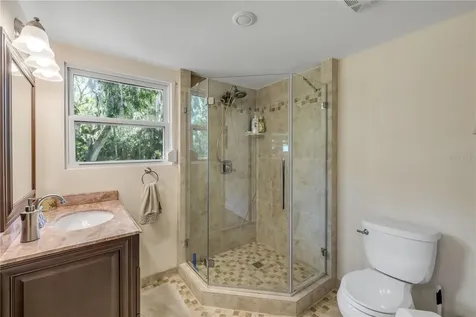 800 Hidden Oaks Lane Oak Hill FL 32759