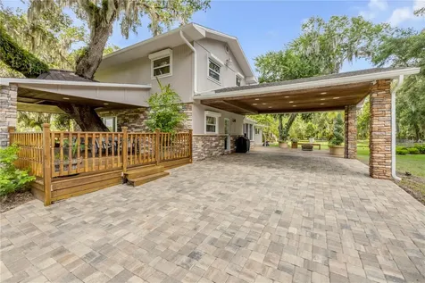 800 Hidden Oaks Lane Oak Hill FL 32759