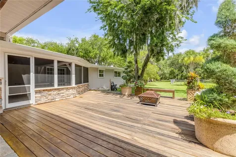800 Hidden Oaks Lane Oak Hill FL 32759