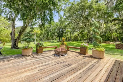 800 Hidden Oaks Lane Oak Hill FL 32759