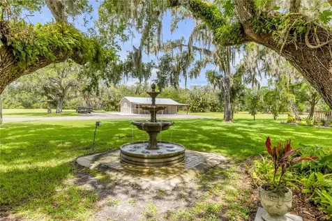 800 Hidden Oaks Lane Oak Hill FL 32759