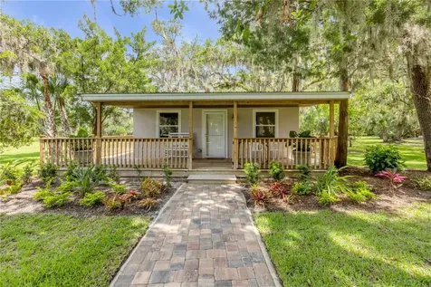 800 Hidden Oaks Lane Oak Hill FL 32759