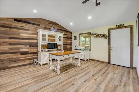 800 Hidden Oaks Lane Oak Hill FL 32759