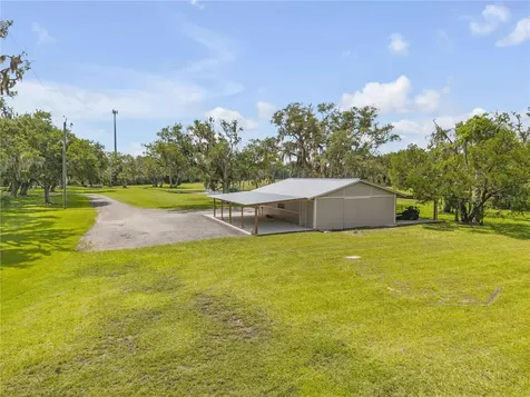 800 Hidden Oaks Lane Oak Hill FL 32759