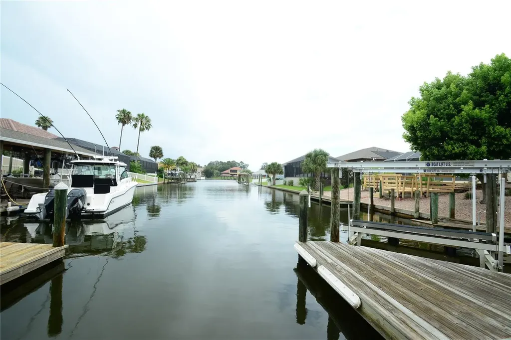 58 Comanche Court Palm Coast FL 32137