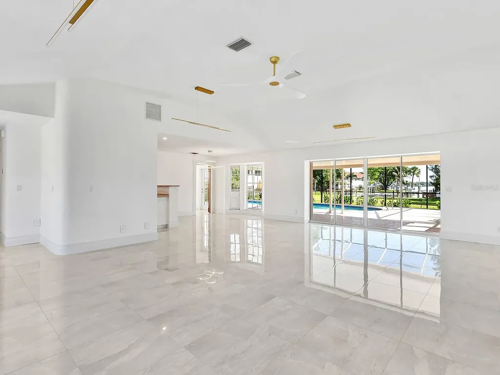 396 Bayshore Drive Venice FL 34285