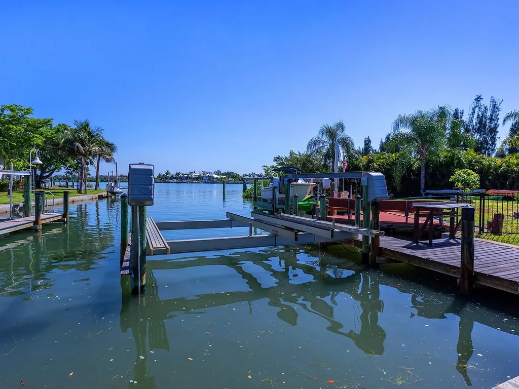 396 Bayshore Drive Venice FL 34285