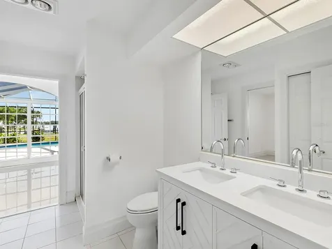 396 Bayshore Drive Venice FL 34285