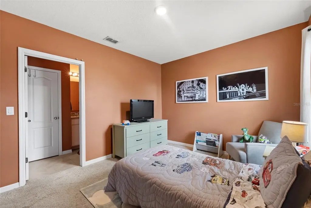 9024 Alba Lane Kissimmee FL 34747