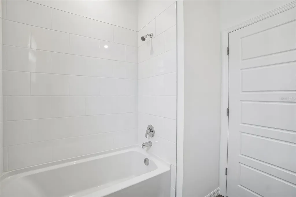 4672 Barberry Avenue Lakeland FL 33811
