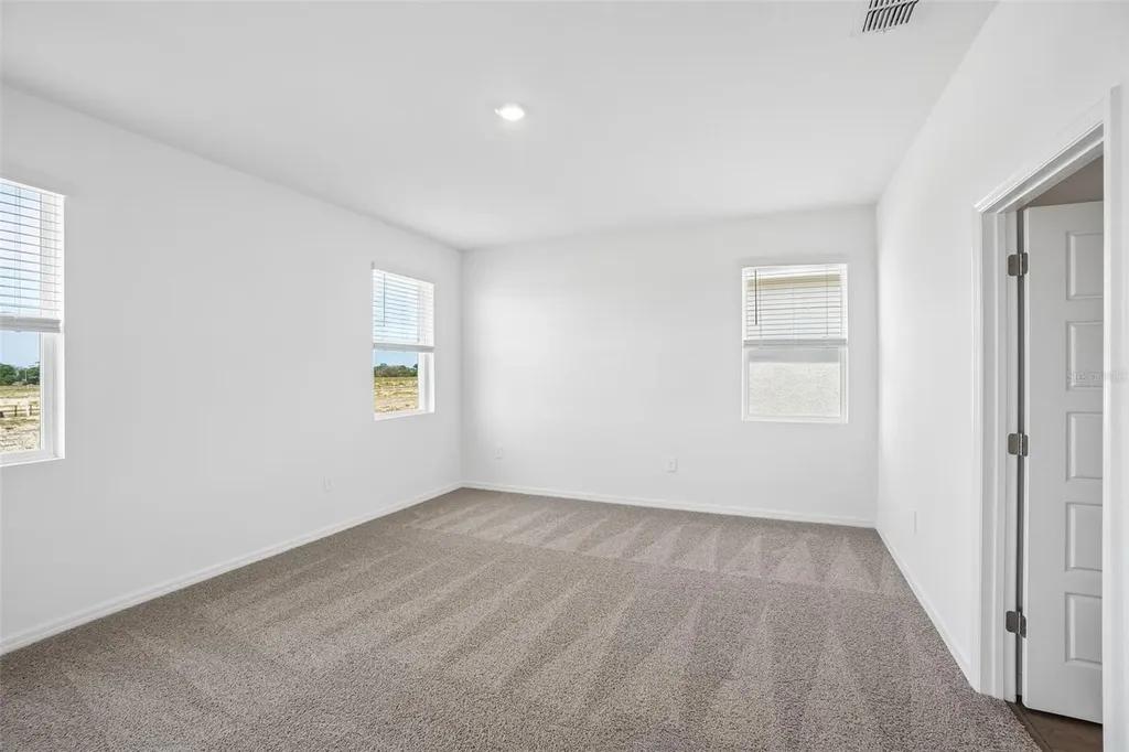 4672 Barberry Avenue Lakeland FL 33811