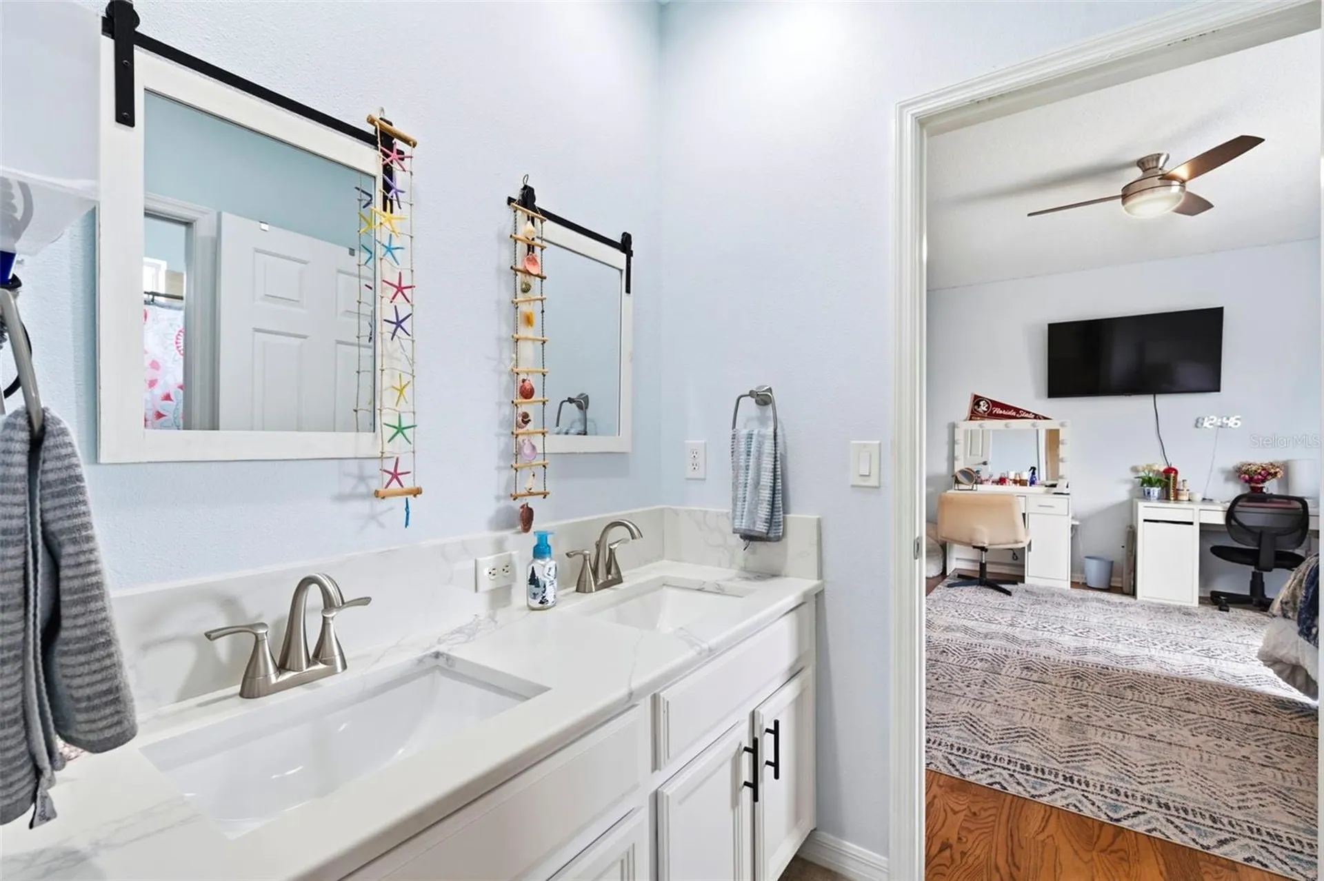 3530 Valencia Cove Court Land O Lakes FL 34639