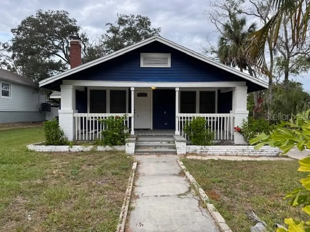 1815 2nd Avenue E Bradenton FL 34208