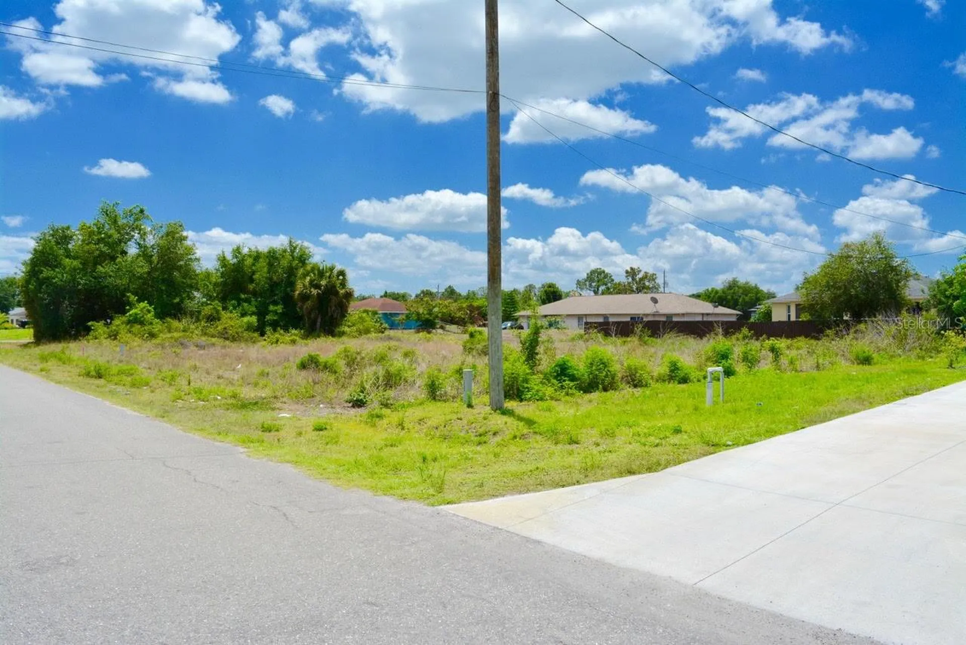 4505/4507 27th Street SW Lehigh Acres FL 33973