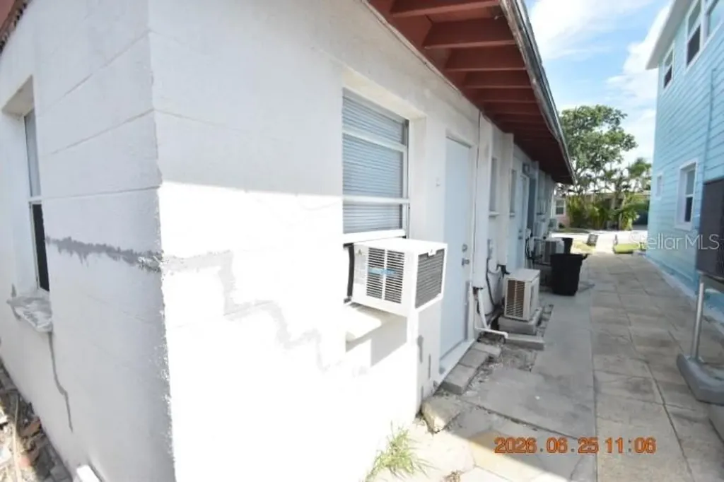 146 Coral Avenue St Petersburg FL 33708