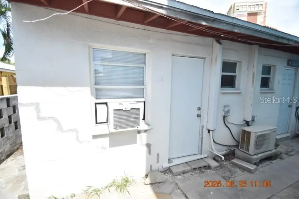 146 Coral Avenue St Petersburg FL 33708